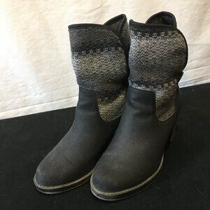 Just Fab Block Heeled Boots